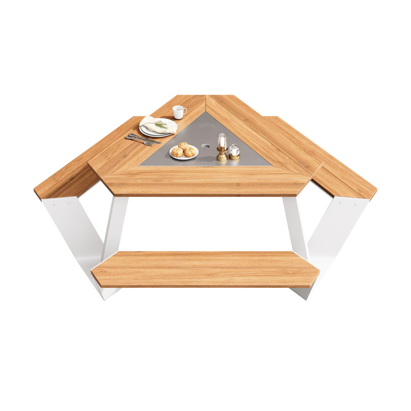 triangle outdoor cafe table and chairs